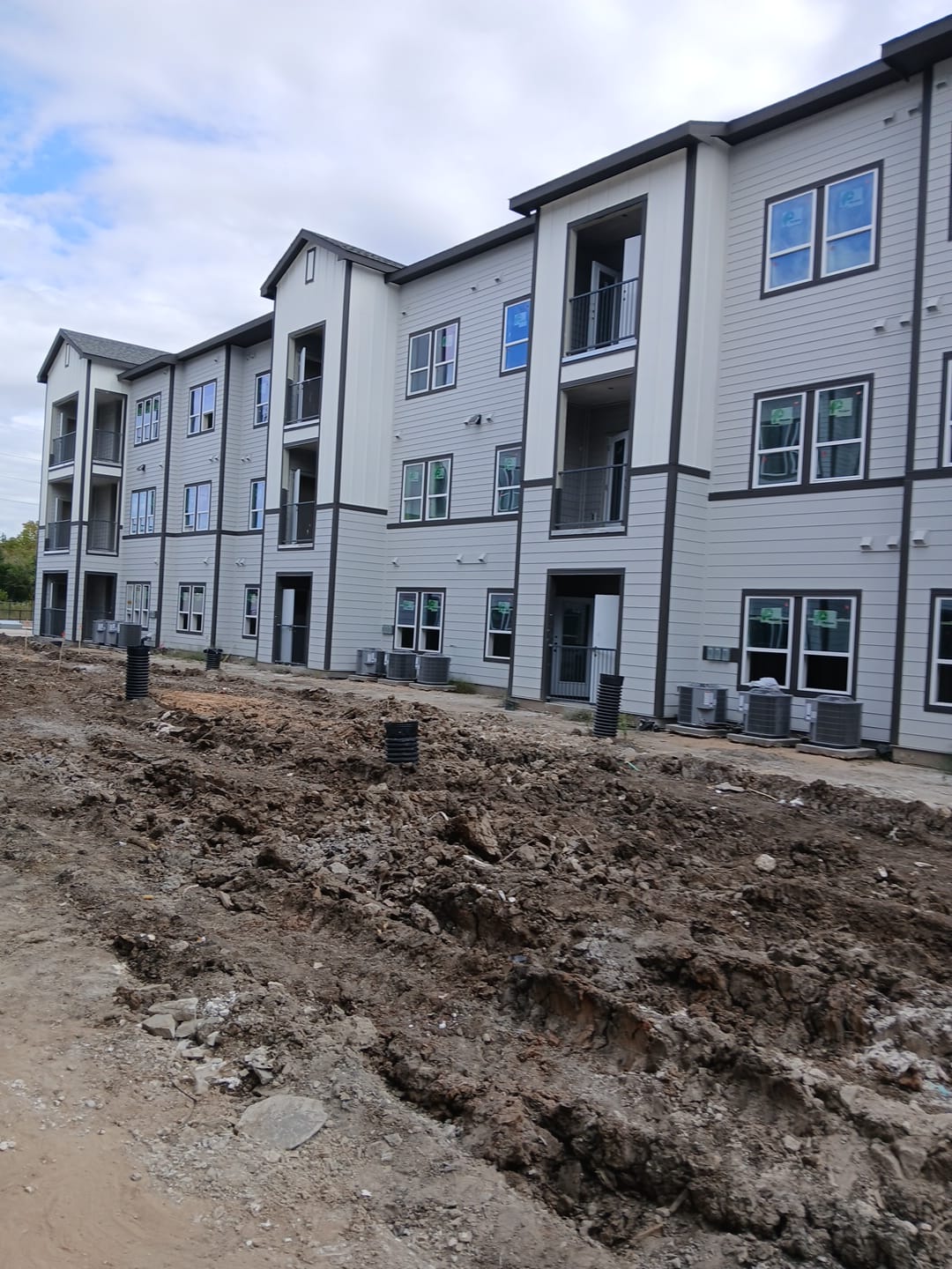 DFW Multi-Family Apartment Complex